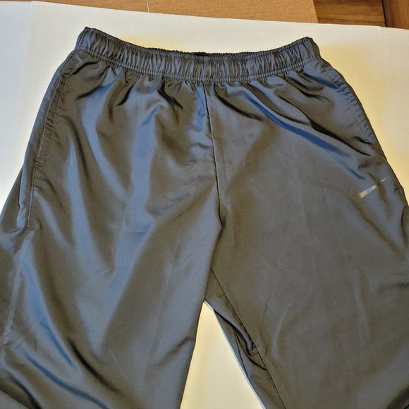 Nike Dri-Fit Athletic Wind Breaker Pants Black - Size 2XL* - Picture 2 of 6